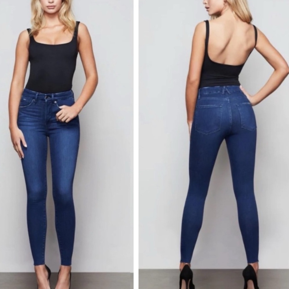 Good American • Good Waist Raw Hem Skinny Jeans in Blue434